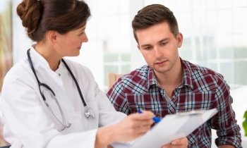 Фото:  операция кисты придатка яичка